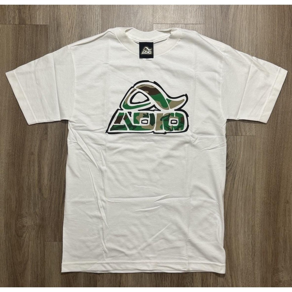 Vintage‎ Y2K Adio Camouflage Logo Skateboarding T Shirt Size S